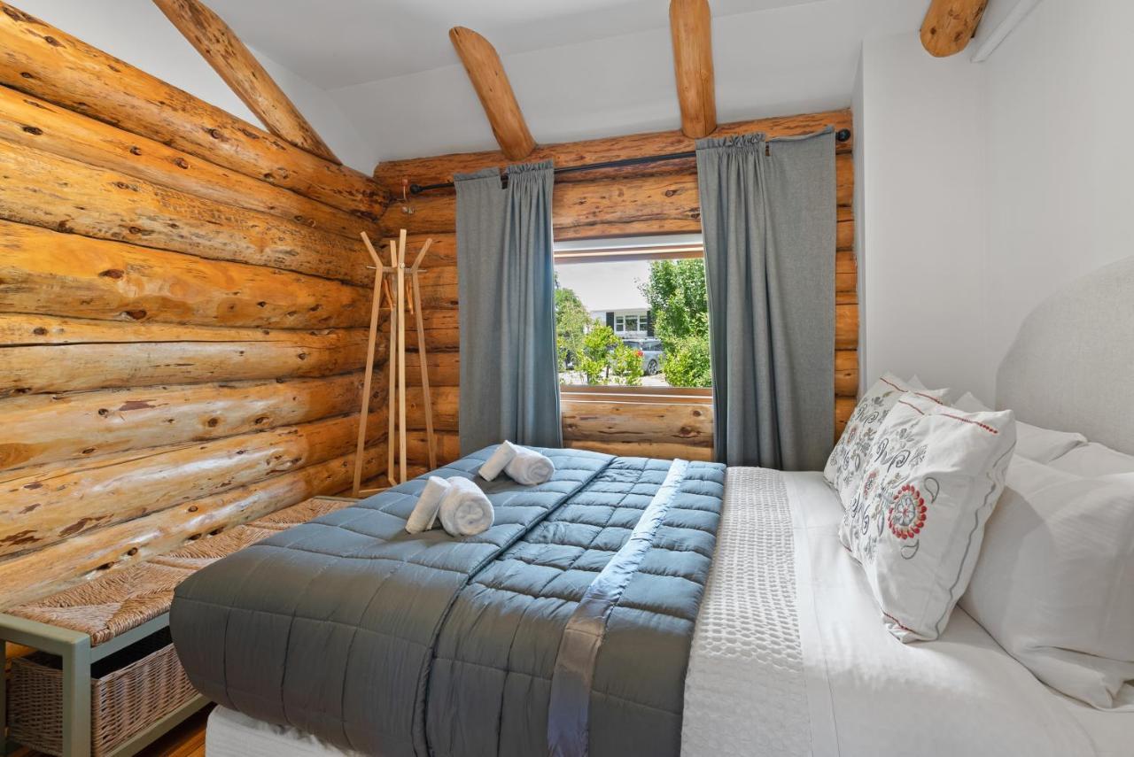 The Log House Villa Wanaka Exterior photo