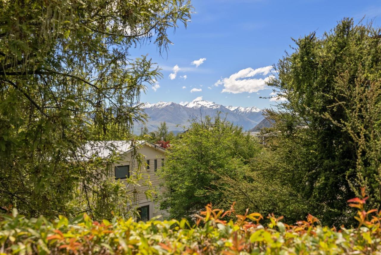 The Log House Villa Wanaka Exterior photo